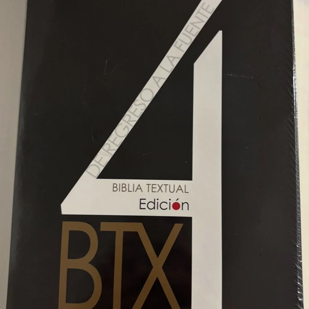 Biblia Textual IV Edición piel negra EDICIÓN Español
